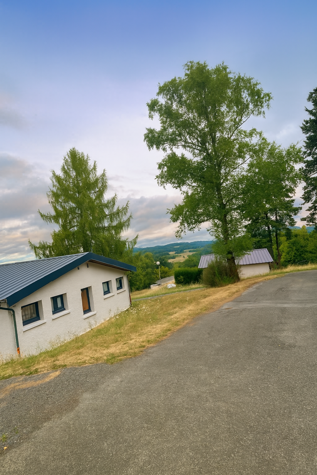 gîte nature avec piscine et équipements à Treignac